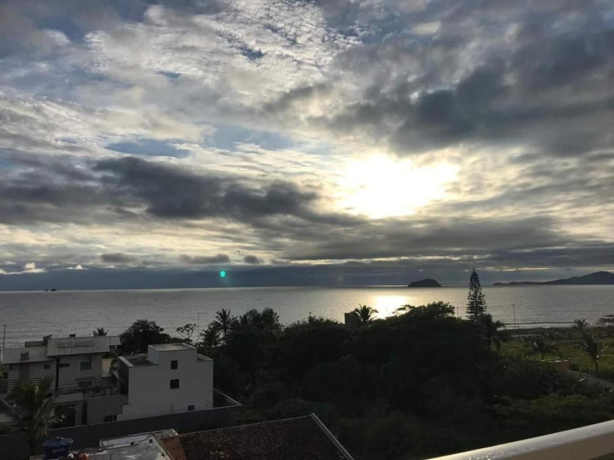 פנייה Aptos Em Home Club Frente Mar Com Area De Lazer Completa מראה חיצוני תמונה